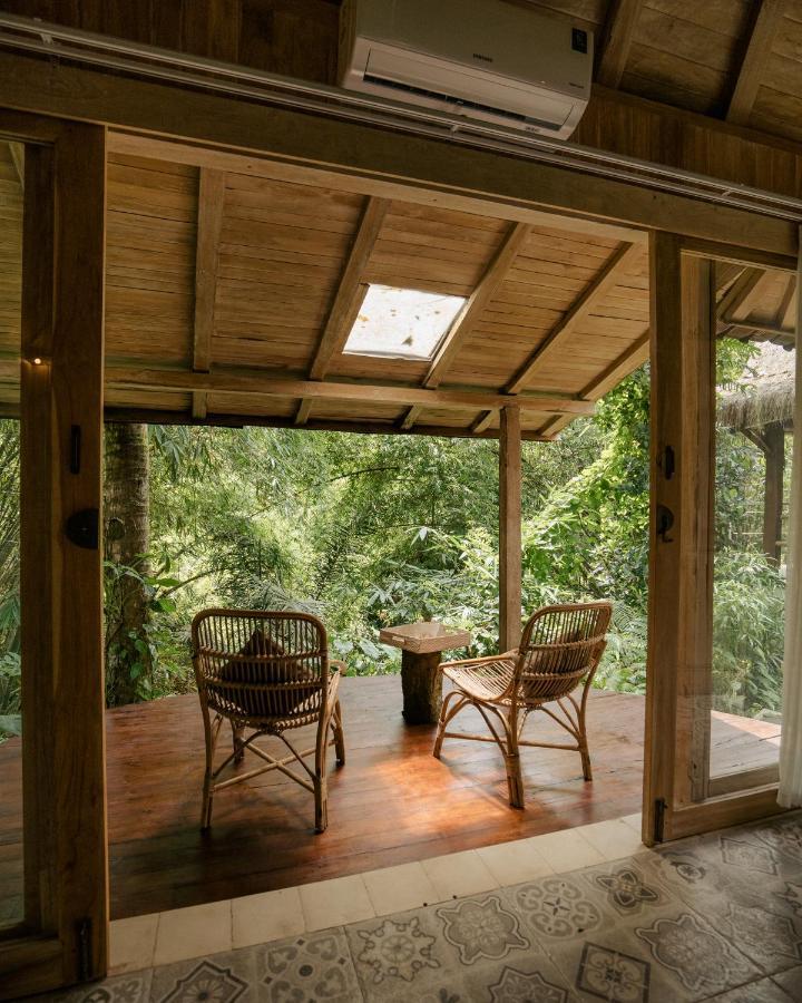 Готель Basundari Retreat Ubud Екстер'єр фото